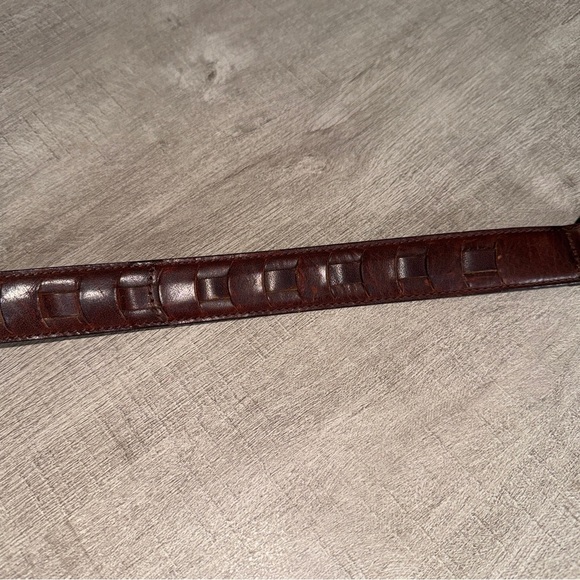 Vintage Southwestern Women’s Brown Braided Leather Concho Belt main image 4
